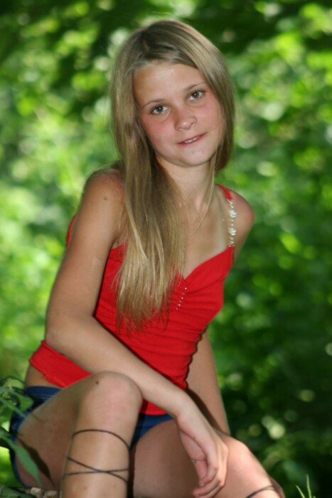 [Image: swiss-arts-carmen-model-9.jpg]
