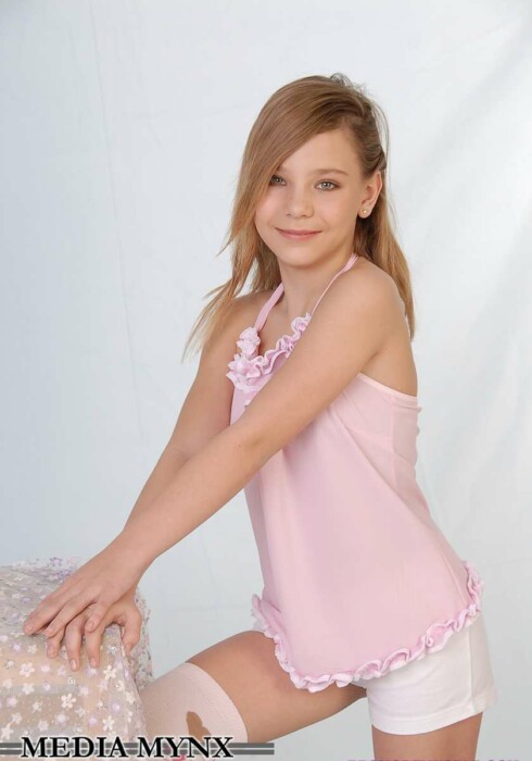 [Image: Media-Mynx-Dominika.jpg]