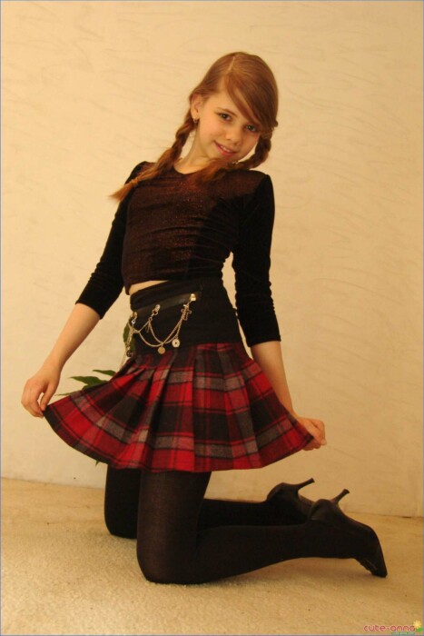 [Image: cute-anna-cover.jpg]
